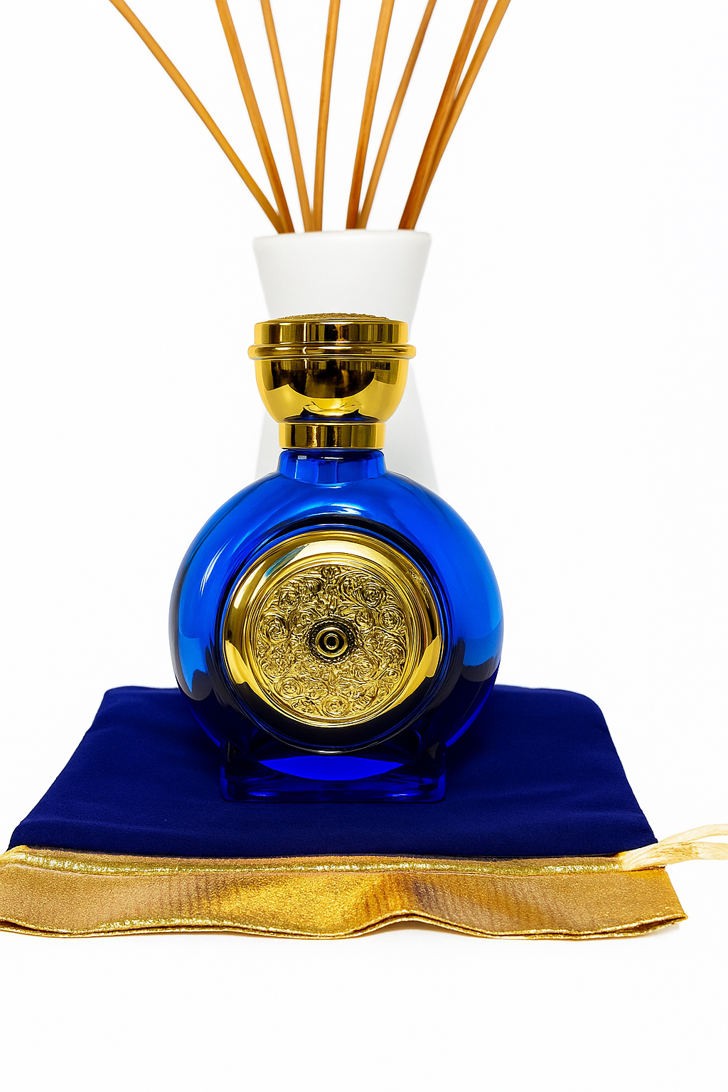 ROYAL A-ZHR INFLUNCED BY BOADICEA THE  VICTORIOUS BLUE SAPPHIRE